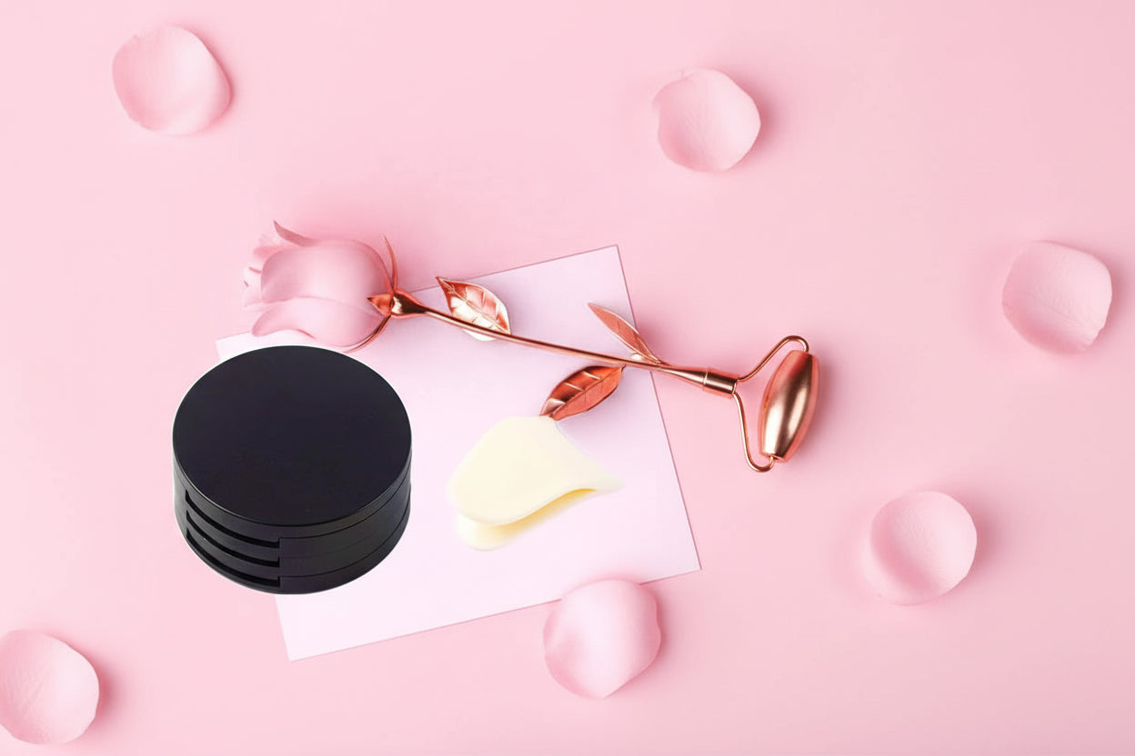 3 Layers Eyelash Storege Box with Mirror Circle Eyelash Holder Case with Lashes Trays & New Lash Clip Applicator Eye Makeup Tool for Women Girls Travel Case